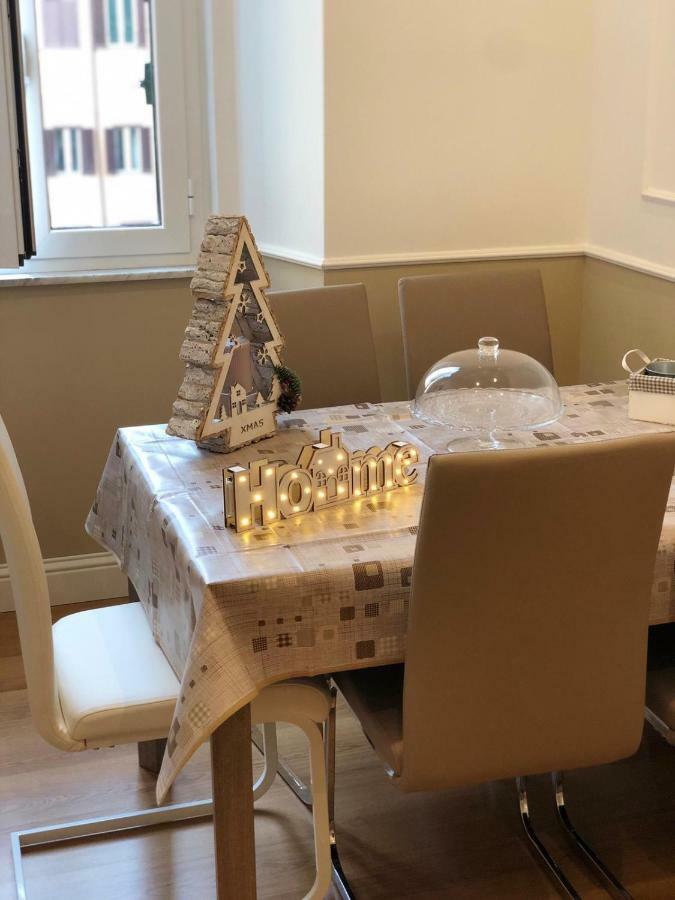 Pantheon Luxury Suite ローマ エクステリア 写真