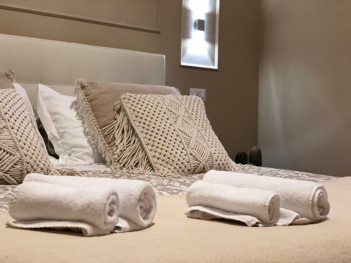 Pantheon Luxury Suite ローマ エクステリア 写真